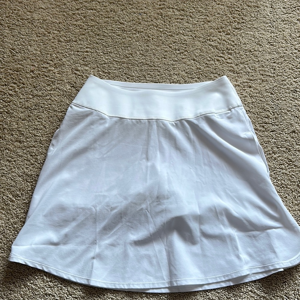 Puma womens golf Skort XXS white.